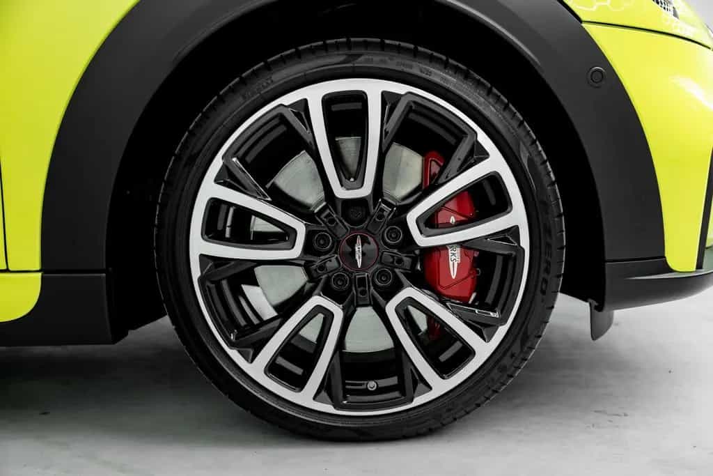 MINI John Cooper Works JOHN_COOPER_WORKS Cabrio Trim 03/2024-photo-2