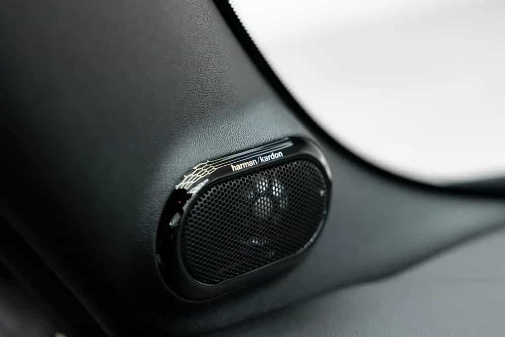 MINI John Cooper Works JOHN_COOPER_WORKS Cabrio Trim 03/2024-photo-35