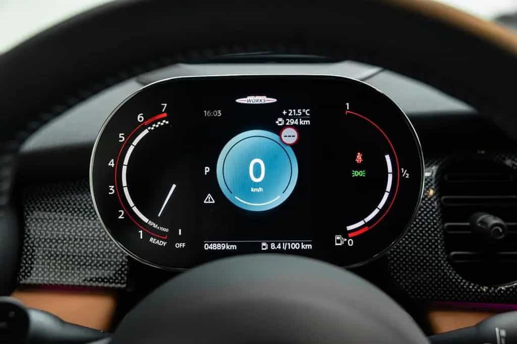 MINI John Cooper Works JOHN_COOPER_WORKS Cabrio Trim 03/2024-photo-37