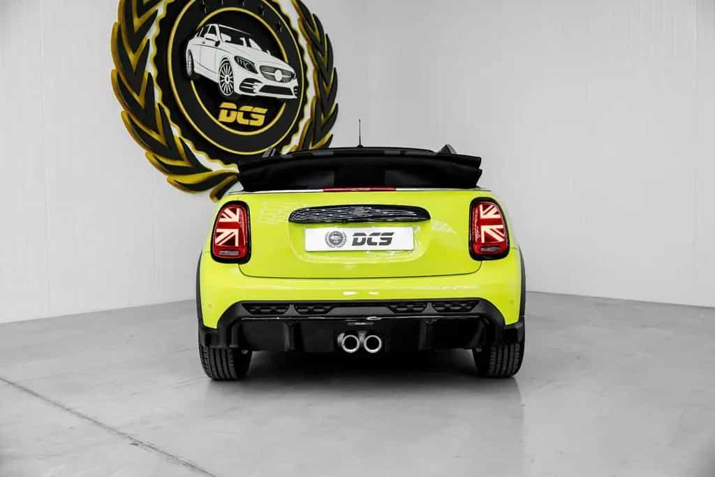 MINI John Cooper Works JOHN_COOPER_WORKS Cabrio Trim 03/2024-photo-4
