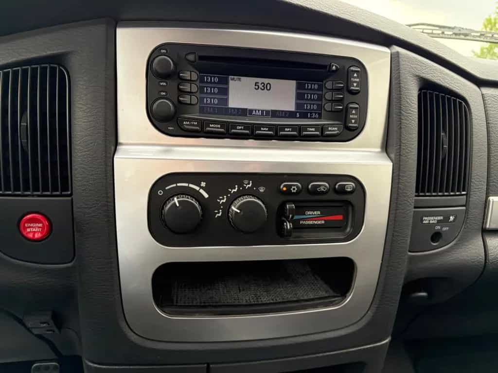 Dodge RAM 8.3 V10*Black Monster*Viper*handgerissen!LPG 01/2005-photo-17