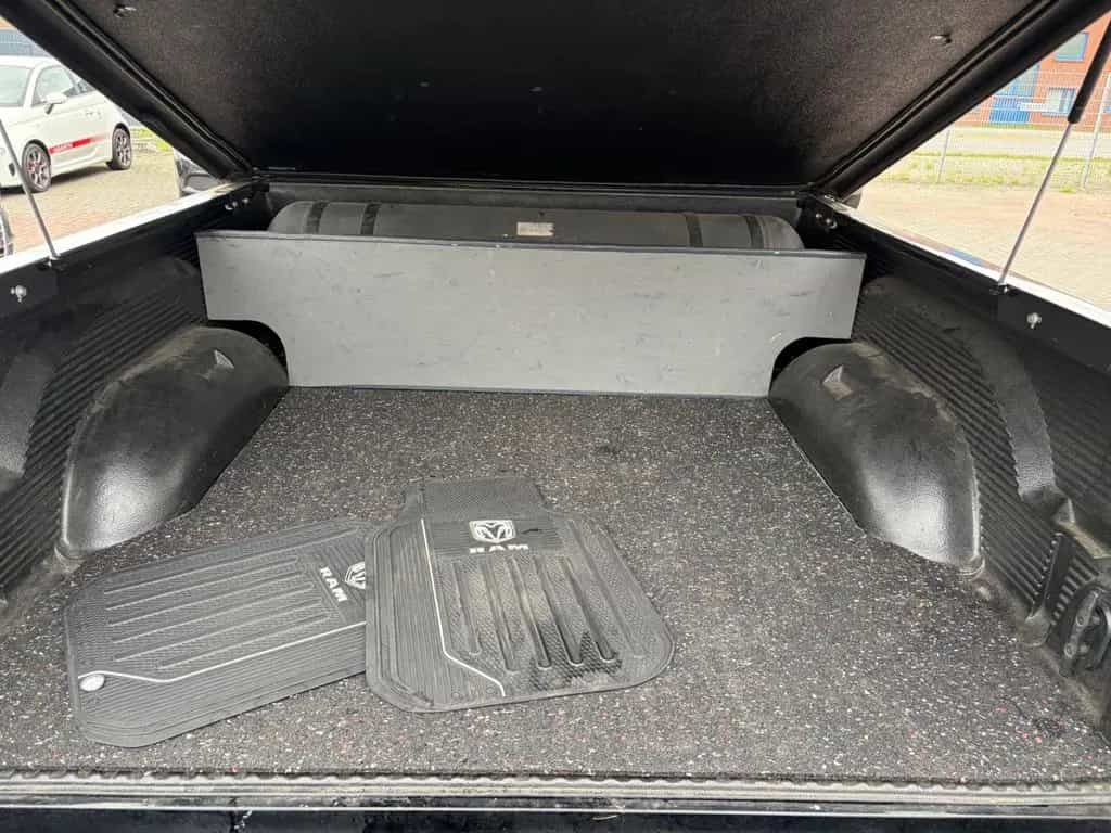 Dodge RAM 8.3 V10*Black Monster*Viper*handgerissen!LPG 01/2005-photo-20