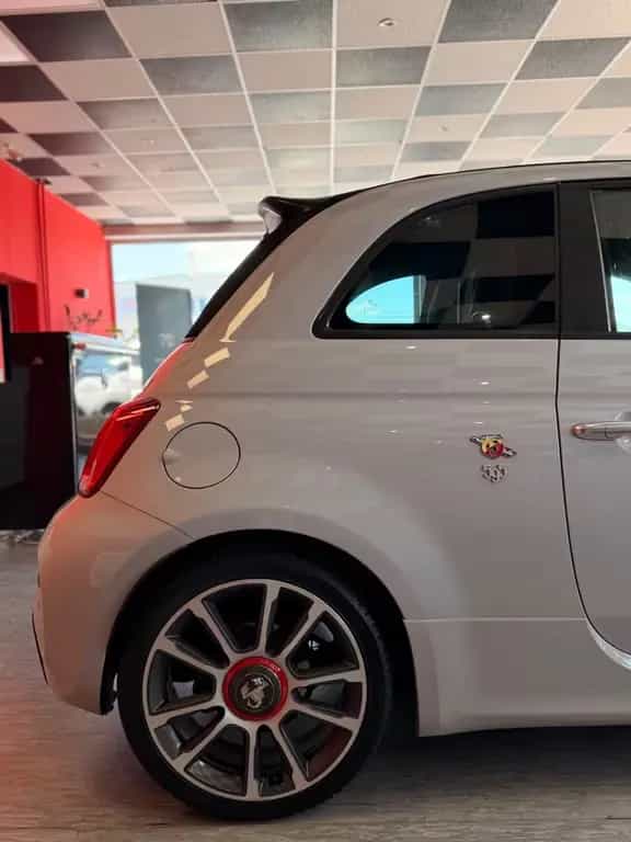 Abarth 500 Cabrio 595 C Turismo mit Garantie Scheckhef. 07/2017-photo-7