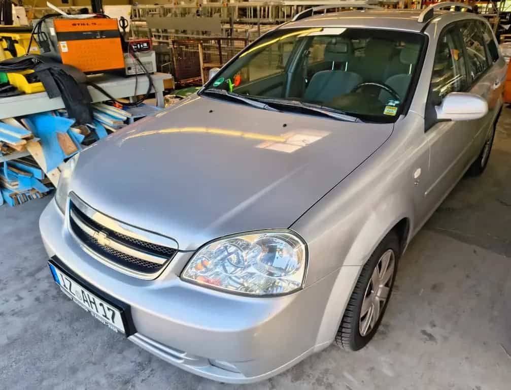 Chevrolet Nubira 1.6 Kombi - TÜV 08/27 - 106732 km 04/2006-photo-0