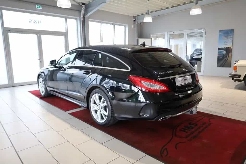 Mercedes-Benz CLS 350 d 4Matic Sport-Paket* AMG-Line 01/2018-photo-3