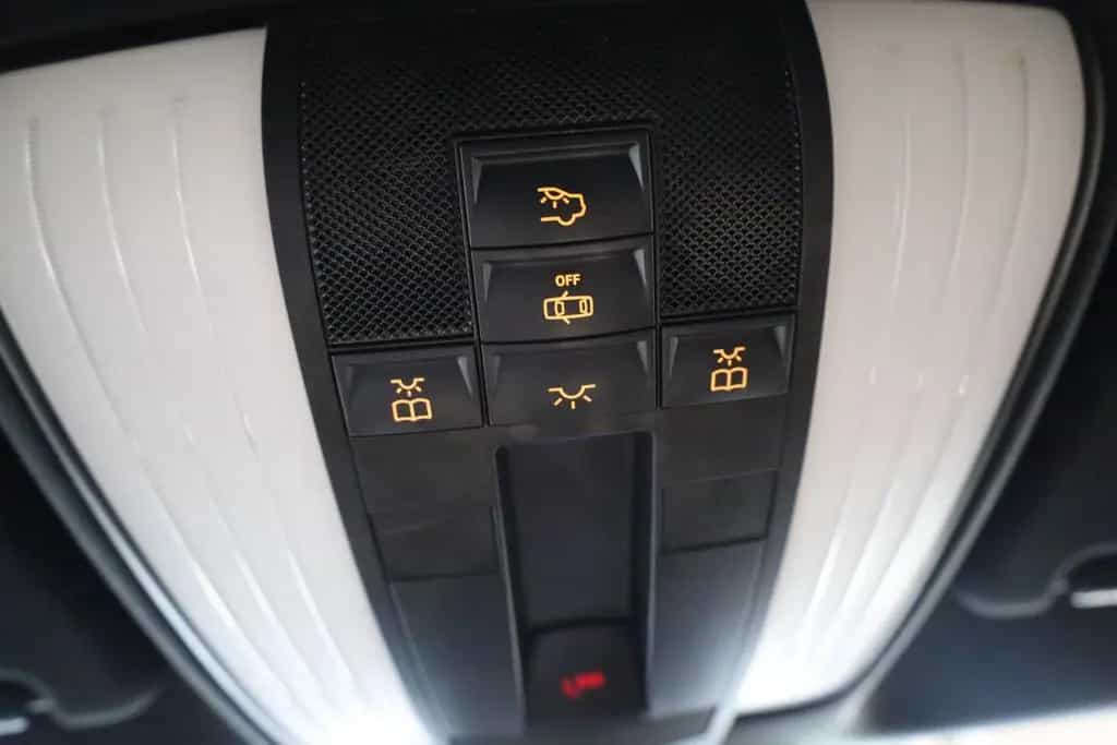Mercedes-Benz CLS 350 d 4Matic Sport-Paket* AMG-Line 01/2018-photo-32