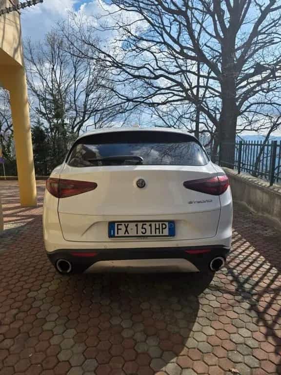 Alfa Romeo Stelvio 2.2 Turbodiesel 190 CV AT8 RW 05/2019-photo-5