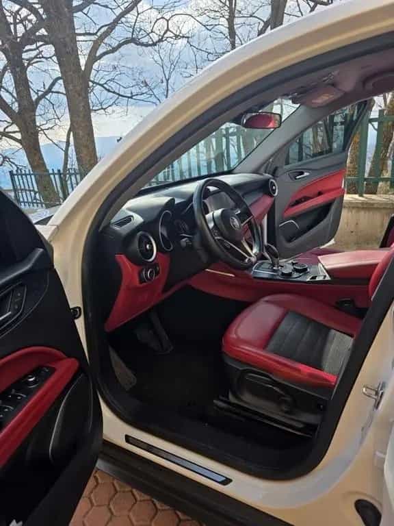Alfa Romeo Stelvio 2.2 Turbodiesel 190 CV AT8 RW 05/2019-photo-6