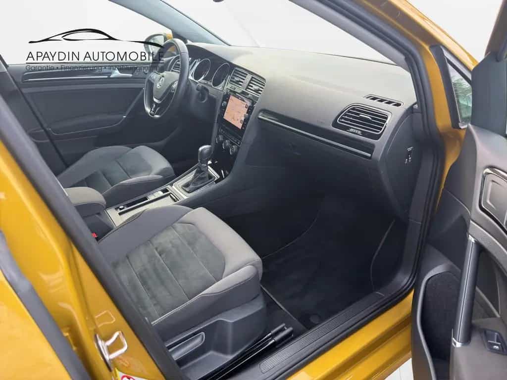 Volkswagen Golf VII Variant 1.5 TSI DSG/PANO/LED/ACC/NAVI 10/2018-photo-17