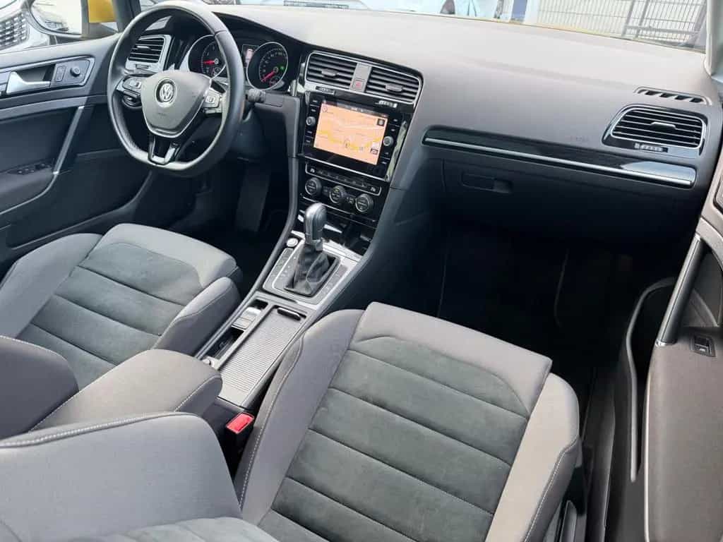 Volkswagen Golf VII Variant 1.5 TSI DSG/PANO/LED/ACC/NAVI 10/2018-photo-22