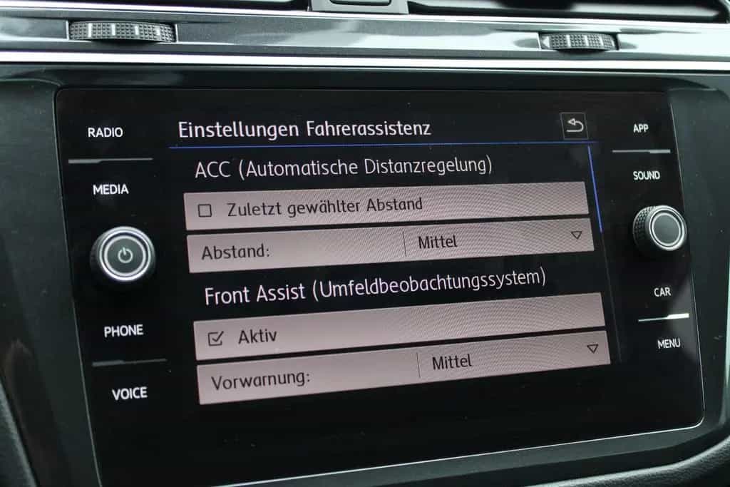 Volkswagen Tiguan 2.0 TSI Comfortline BMT 4Motion 01/2021-photo-24
