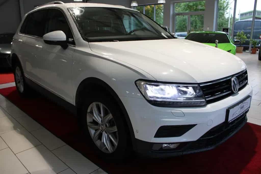 Volkswagen Tiguan 2.0 TSI Comfortline BMT 4Motion 01/2021-photo-8