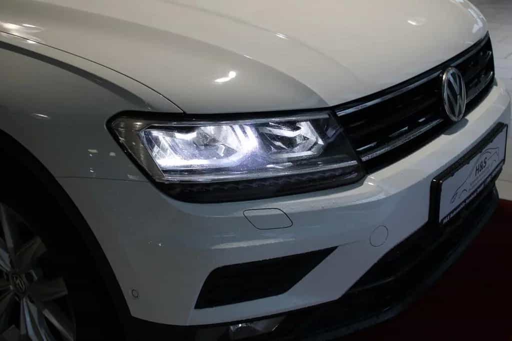 Volkswagen Tiguan 2.0 TSI Comfortline BMT 4Motion 01/2021-photo-9