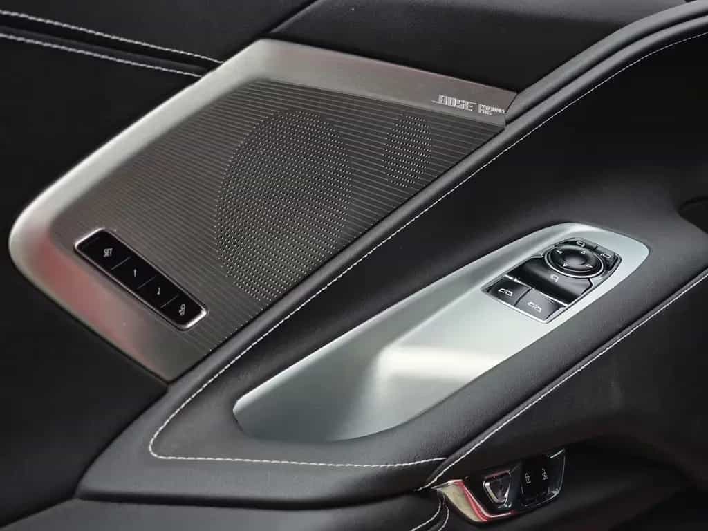 Corvette C8 6.2 Stingray 2LT Coupe Bose HUD Lift Kamera 11/2021-photo-23