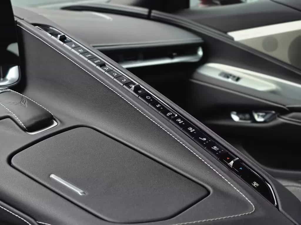 Corvette C8 6.2 Stingray 2LT Coupe Bose HUD Lift Kamera 11/2021-photo-28
