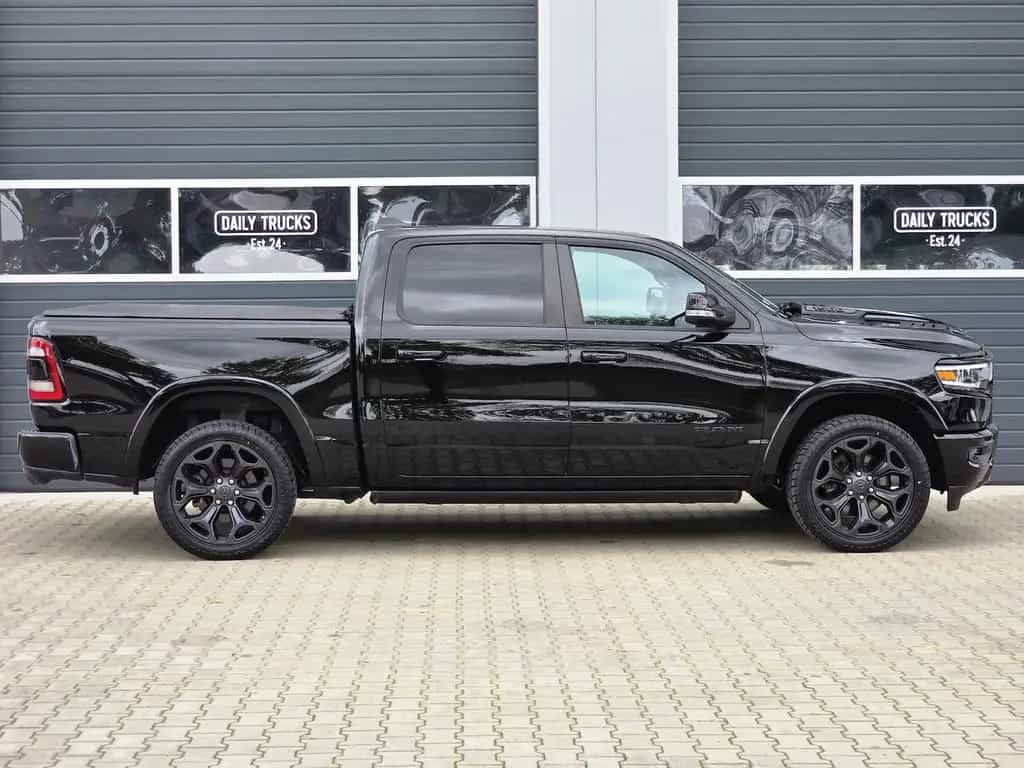 Dodge RAM 1500 5.7 4x4 Limited LED ACC H&K Pano Luftf. 03/2021-photo-14
