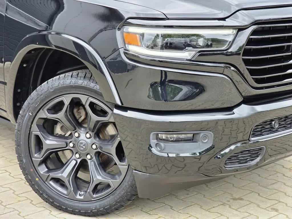 Dodge RAM 1500 5.7 4x4 Limited LED ACC H&K Pano Luftf. 03/2021-photo-2