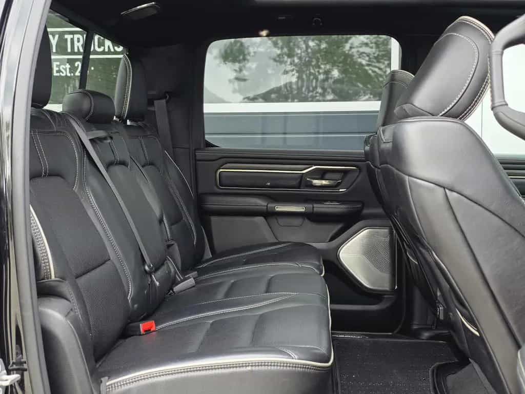 Dodge RAM 1500 5.7 4x4 Limited LED ACC H&K Pano Luftf. 03/2021-photo-29