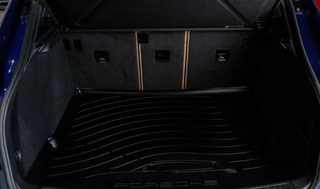 Porsche Macan S 03/2023-photo-10