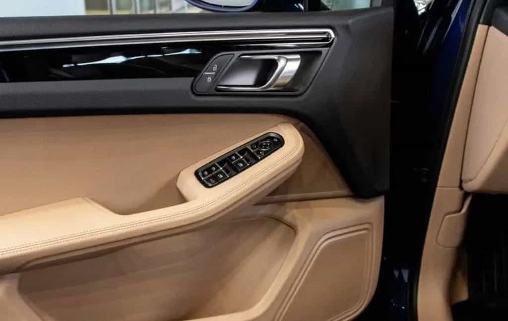 Porsche Macan S 03/2023-photo-14