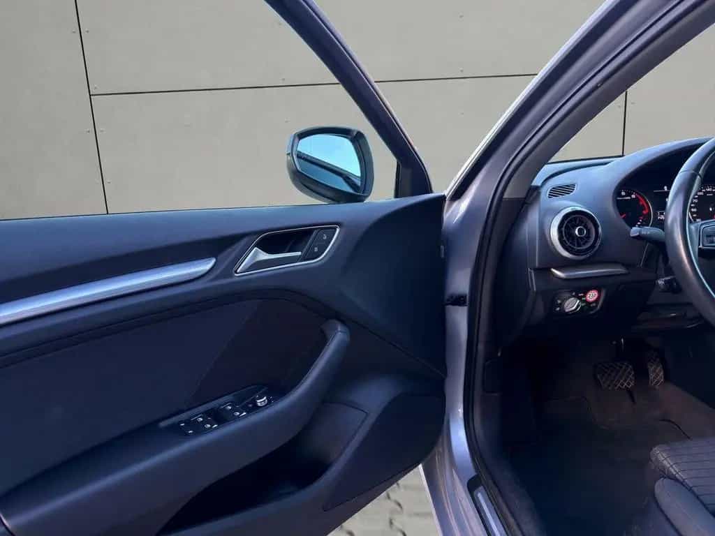 Audi A3 Sportback 1.5TFSI sport S-Tronic Navi LED PDC 02/2019-photo-15
