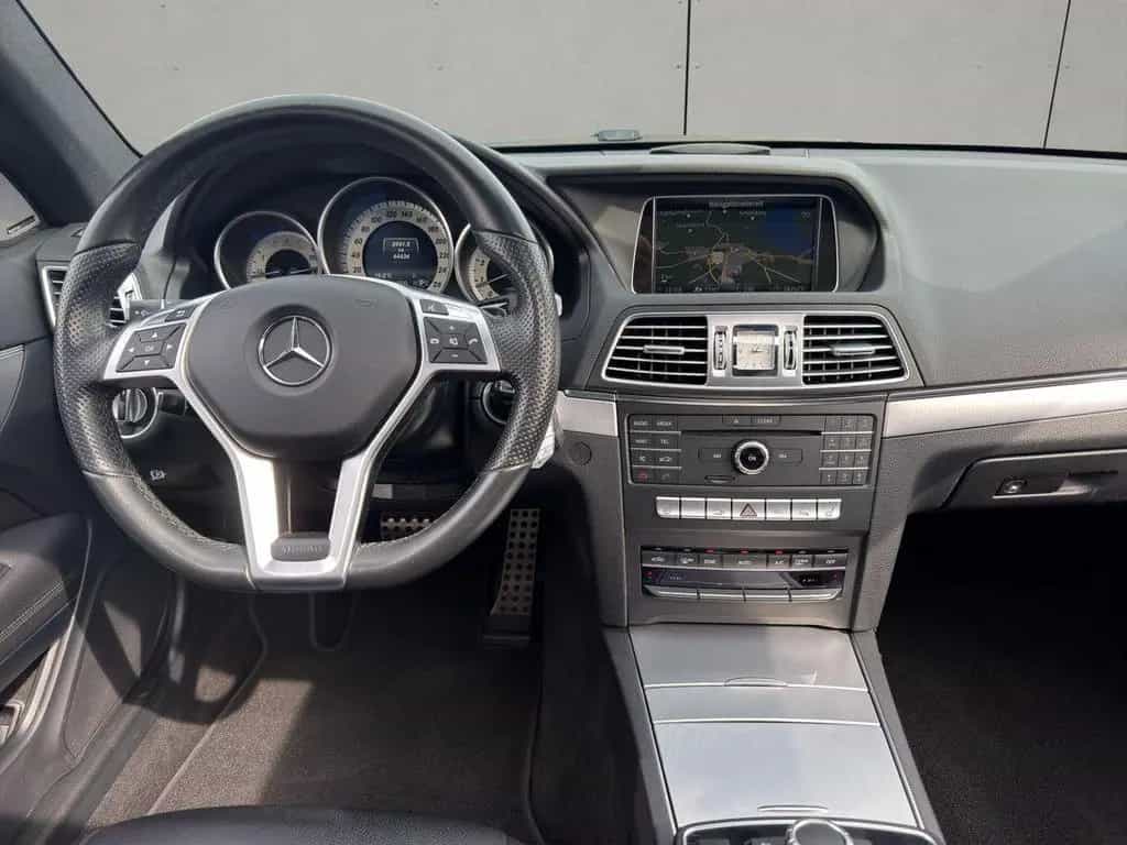 Mercedes-Benz E 200 7-G AMG Sport-Paket PANO Ha&Ka KAMERA ILS 01/2016-photo-19