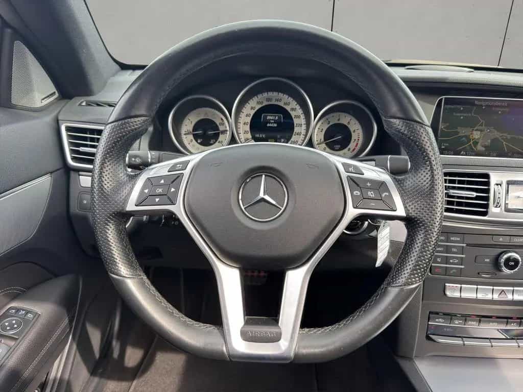 Mercedes-Benz E 200 7-G AMG Sport-Paket PANO Ha&Ka KAMERA ILS 01/2016-photo-22