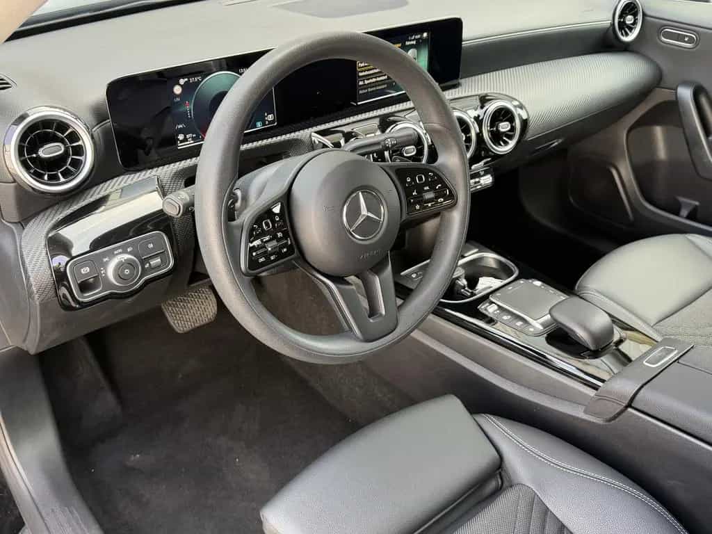 Mercedes-Benz A 200 d 8G-DCT Style / Spurhalteassistent / LED 11/2022-photo-5