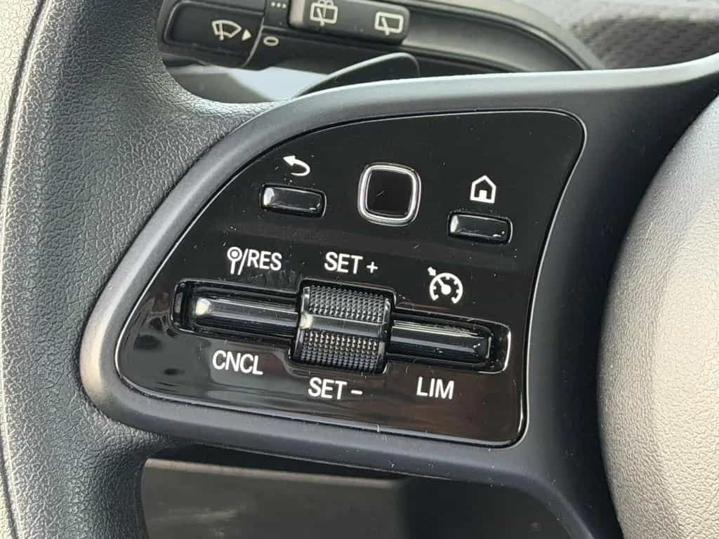 Mercedes-Benz A 200 d 8G-DCT Style / Spurhalteassistent / LED 11/2022-photo-7