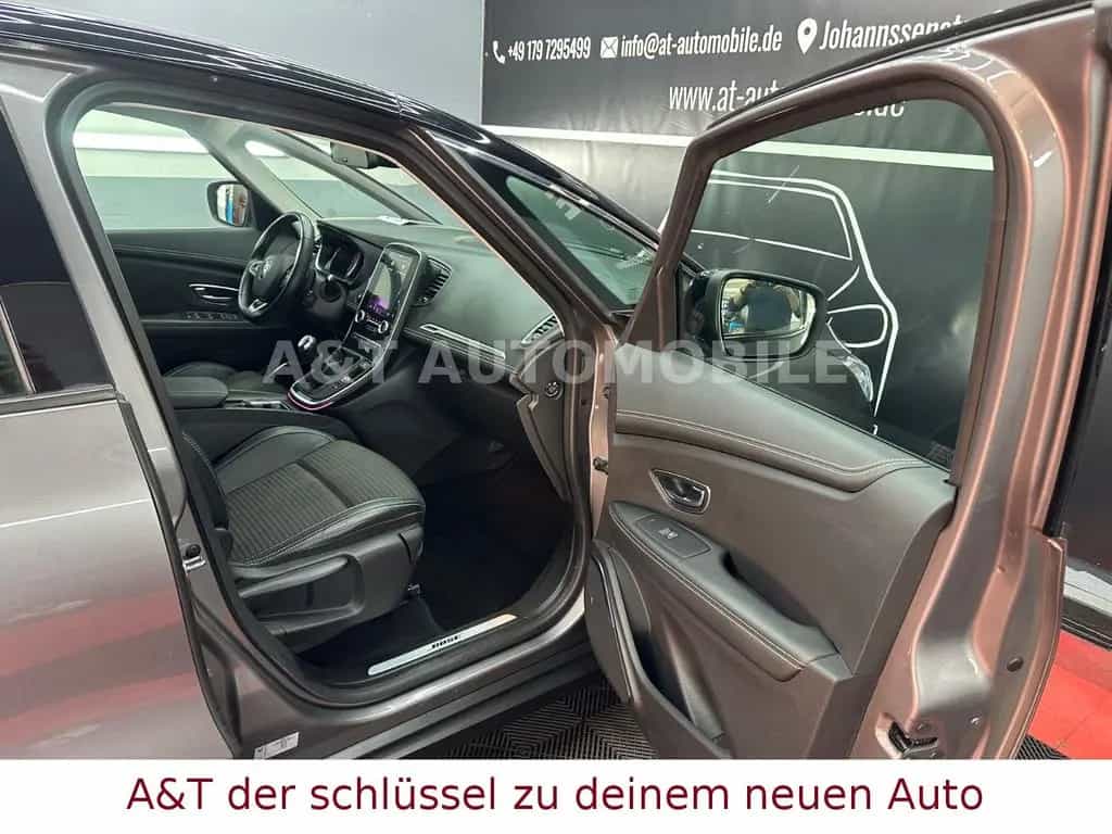 Renault Scenic IV BOSE Edition.KLIMA.NAVI.AHK.PDC, 07/2018-photo-13