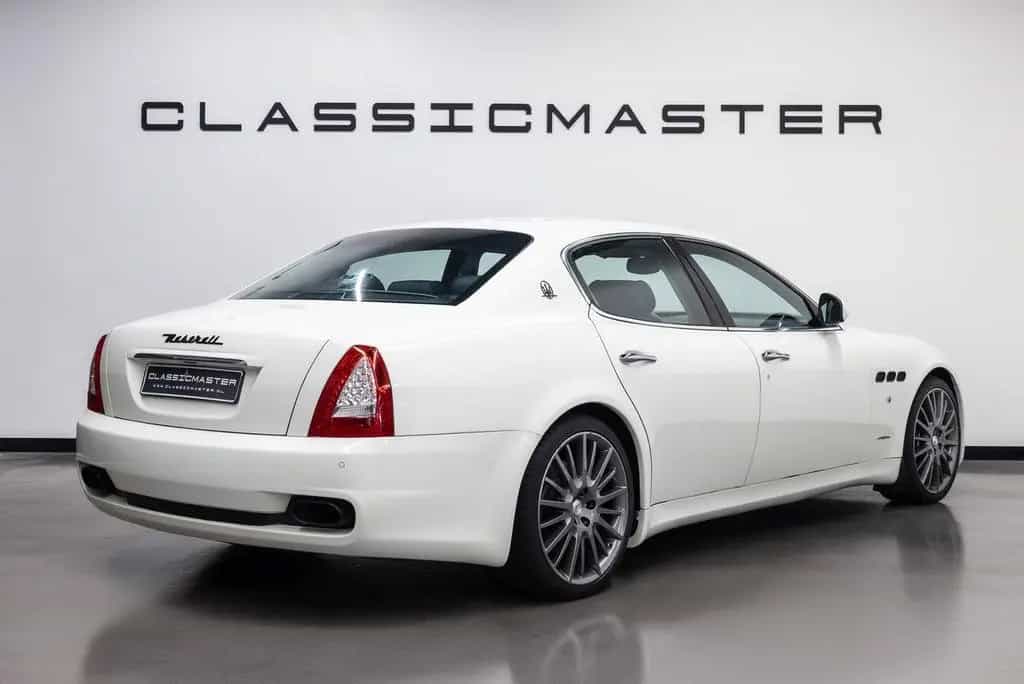 Maserati Quattroporte 4.7 GTS Fiscale waarde € 15.000,- 12/2008-photo-2