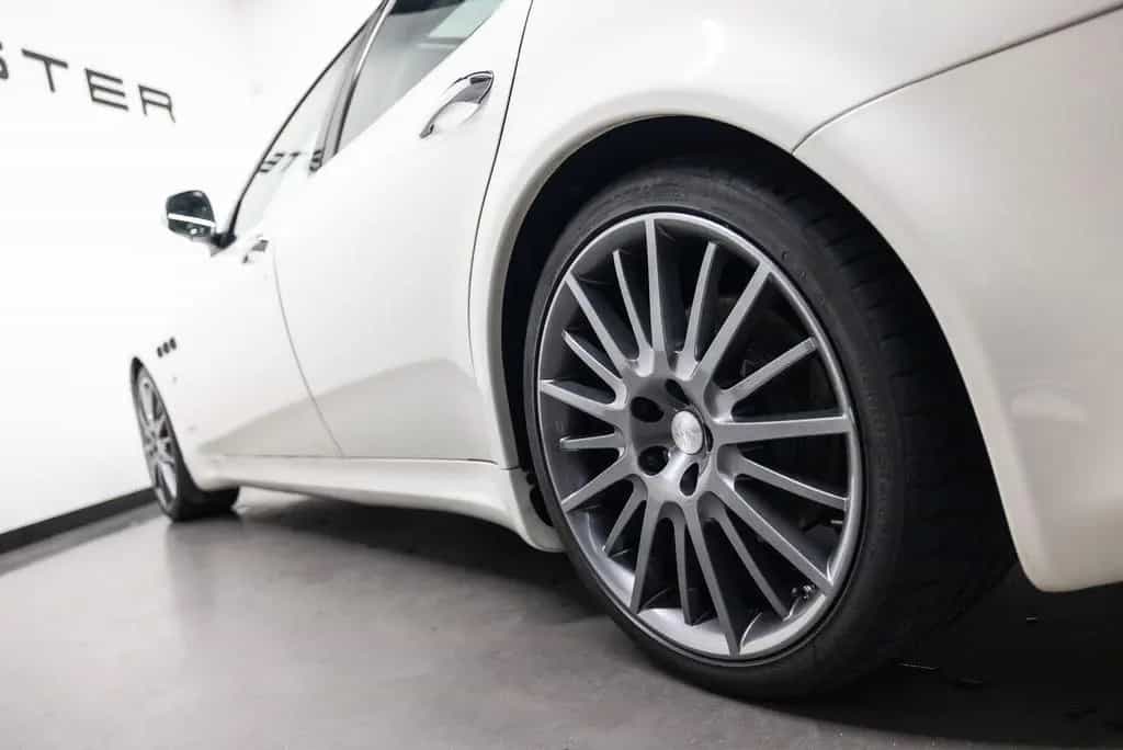 Maserati Quattroporte 4.7 GTS Fiscale waarde € 15.000,- 12/2008-photo-26