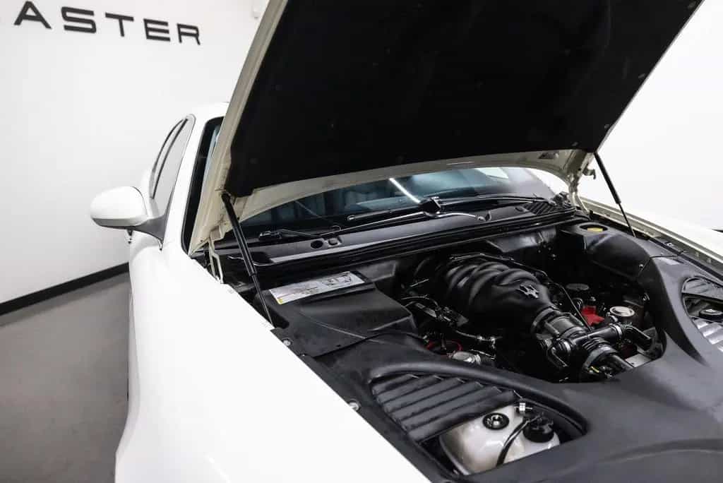 Maserati Quattroporte 4.7 GTS Fiscale waarde € 15.000,- 12/2008-photo-48