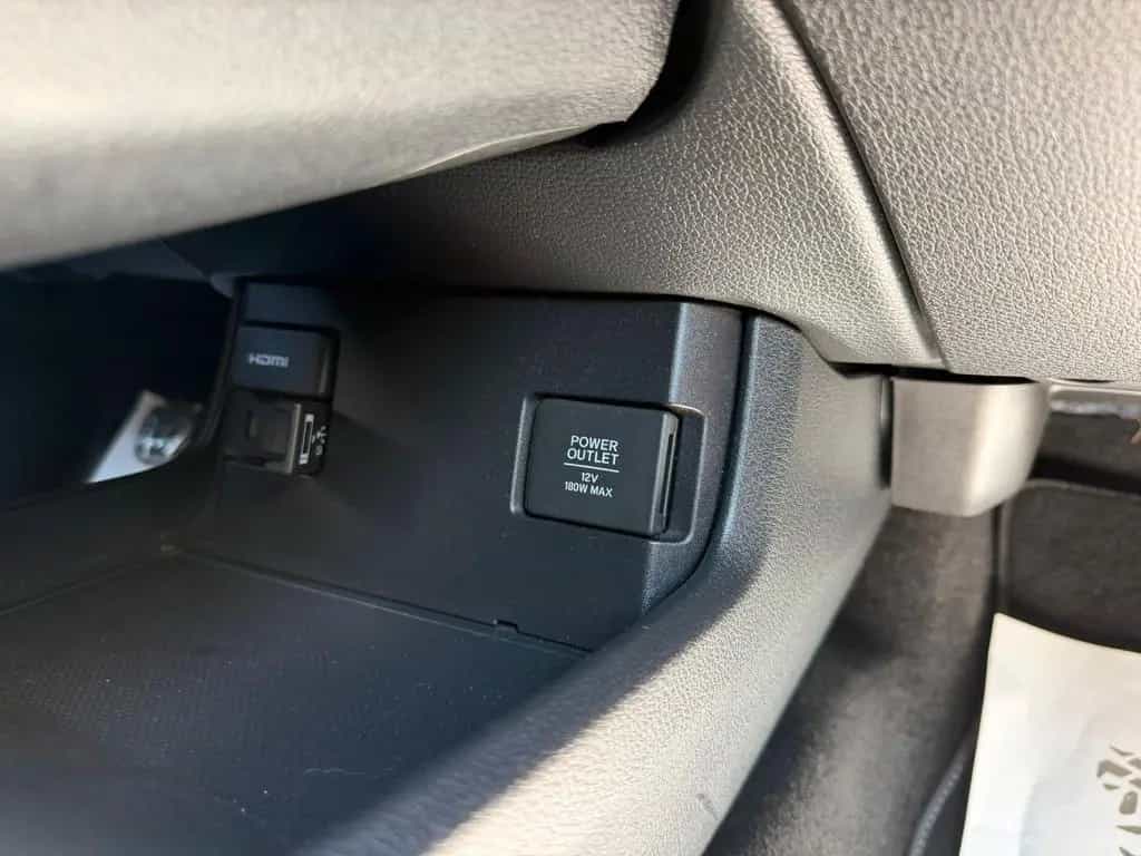 Honda Civic Lim. 4-trg. 1.5 Elegance *NAVI*PDC*Kamera* 03/2018-photo-20