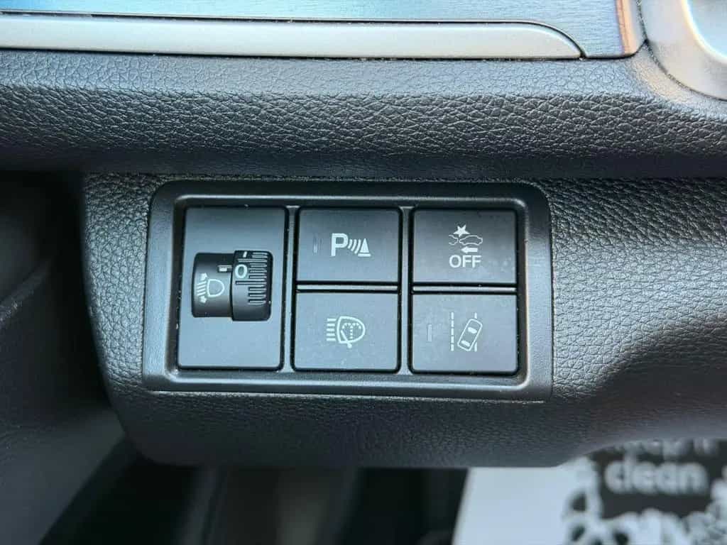 Honda Civic Lim. 4-trg. 1.5 Elegance *NAVI*PDC*Kamera* 03/2018-photo-21