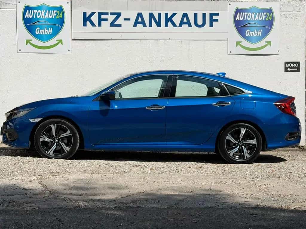 Honda Civic Lim. 4-trg. 1.5 Elegance *NAVI*PDC*Kamera* 03/2018-photo-4