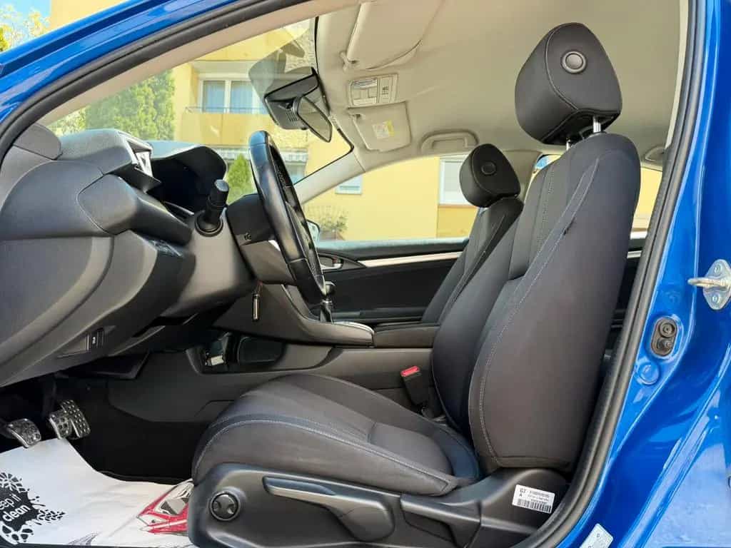 Honda Civic Lim. 4-trg. 1.5 Elegance *NAVI*PDC*Kamera* 03/2018-photo-9