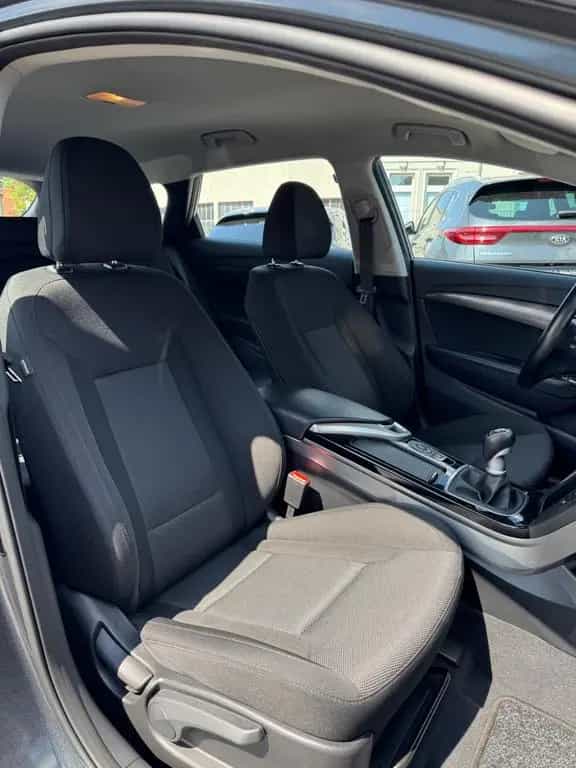 Hyundai i40 cw FIFA World Cup Edition NAV+PDC+RFK+SHZ+WR 05/2015-photo-16