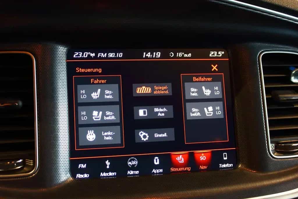 Dodge Charger 392 SCAT PACK V8~DEUTSCH+UNFALLFREI+VOLL 08/2019-photo-21