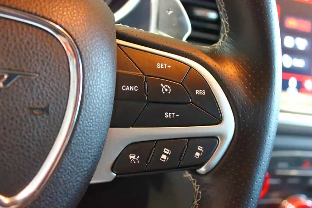 Dodge Charger 392 SCAT PACK V8~DEUTSCH+UNFALLFREI+VOLL 08/2019-photo-27