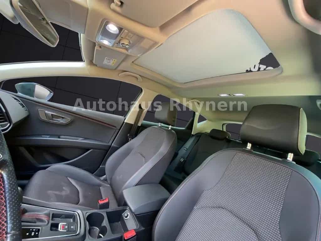 Seat Leon FR 2.0 TSI 140 kW 11/2019-photo-20