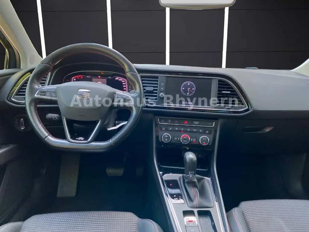 Seat Leon FR 2.0 TSI 140 kW 11/2019-photo-24
