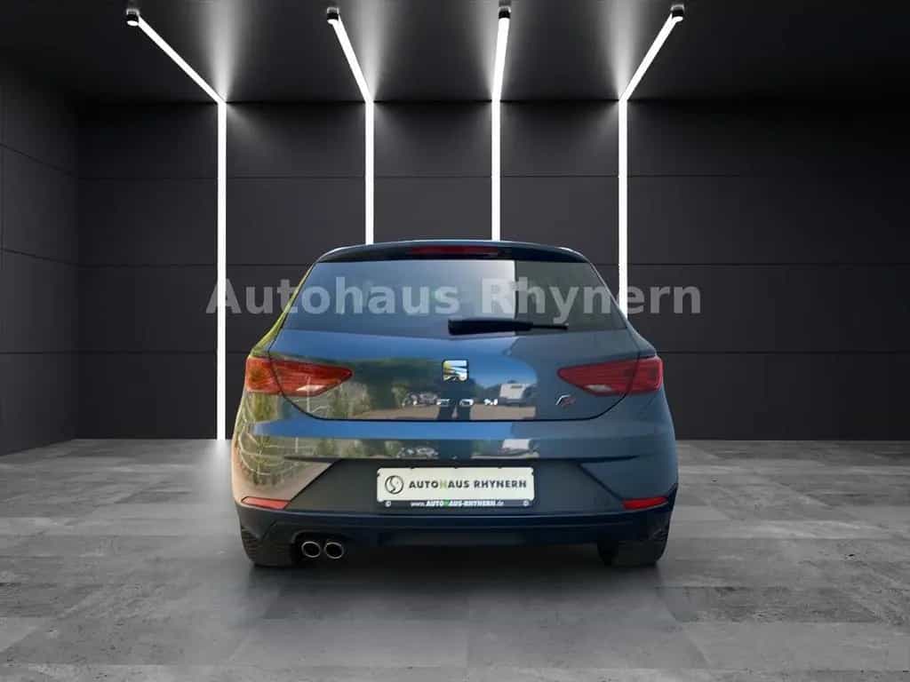 Seat Leon FR 2.0 TSI 140 kW 11/2019-photo-3