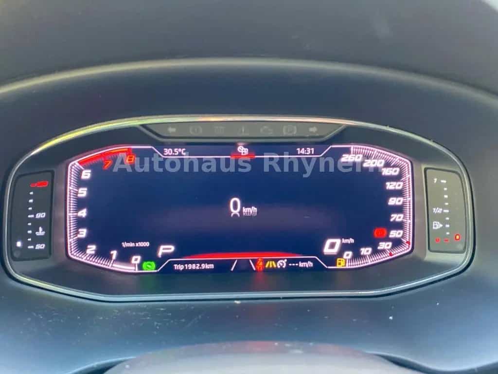 Seat Leon FR 2.0 TSI 140 kW 11/2019-photo-33