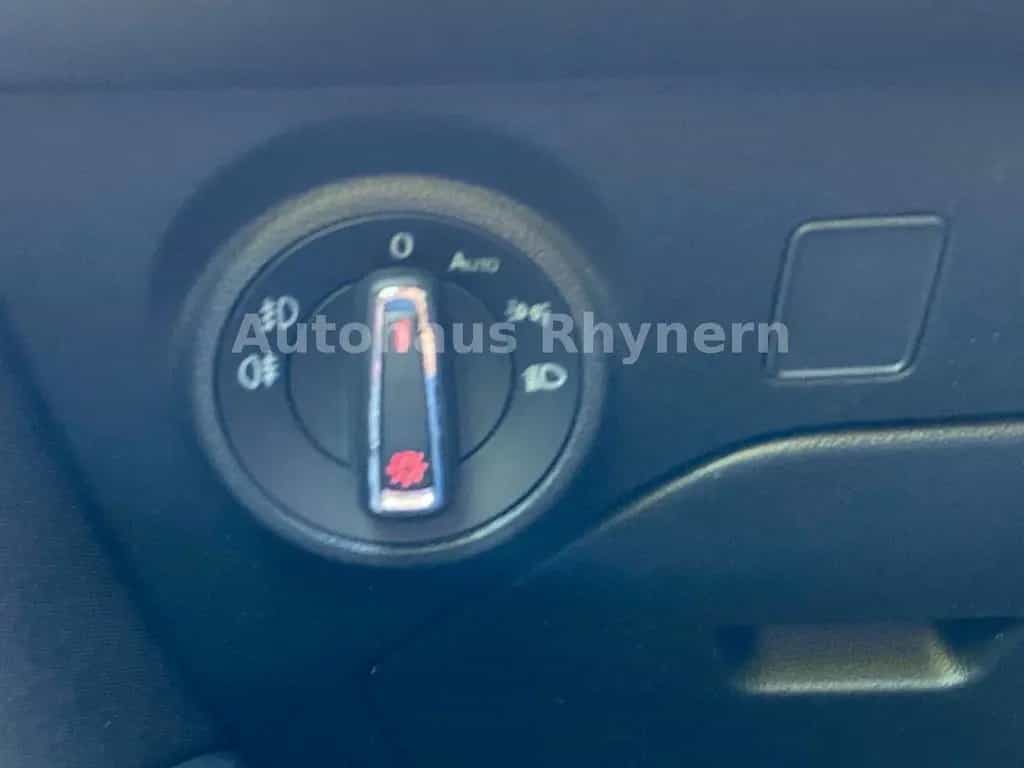 Seat Leon FR 2.0 TSI 140 kW 11/2019-photo-38