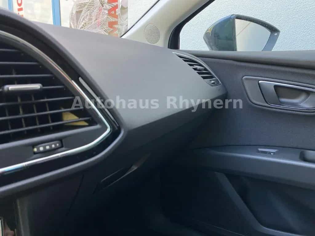 Seat Leon FR 2.0 TSI 140 kW 11/2019-photo-41