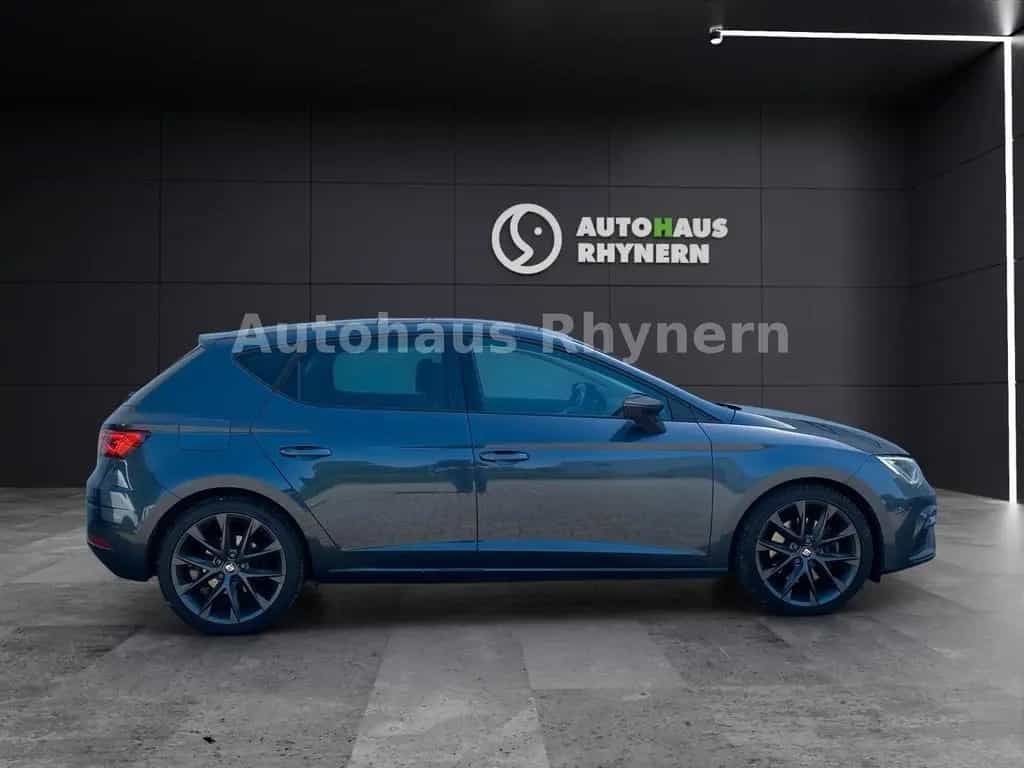 Seat Leon FR 2.0 TSI 140 kW 11/2019-photo-5