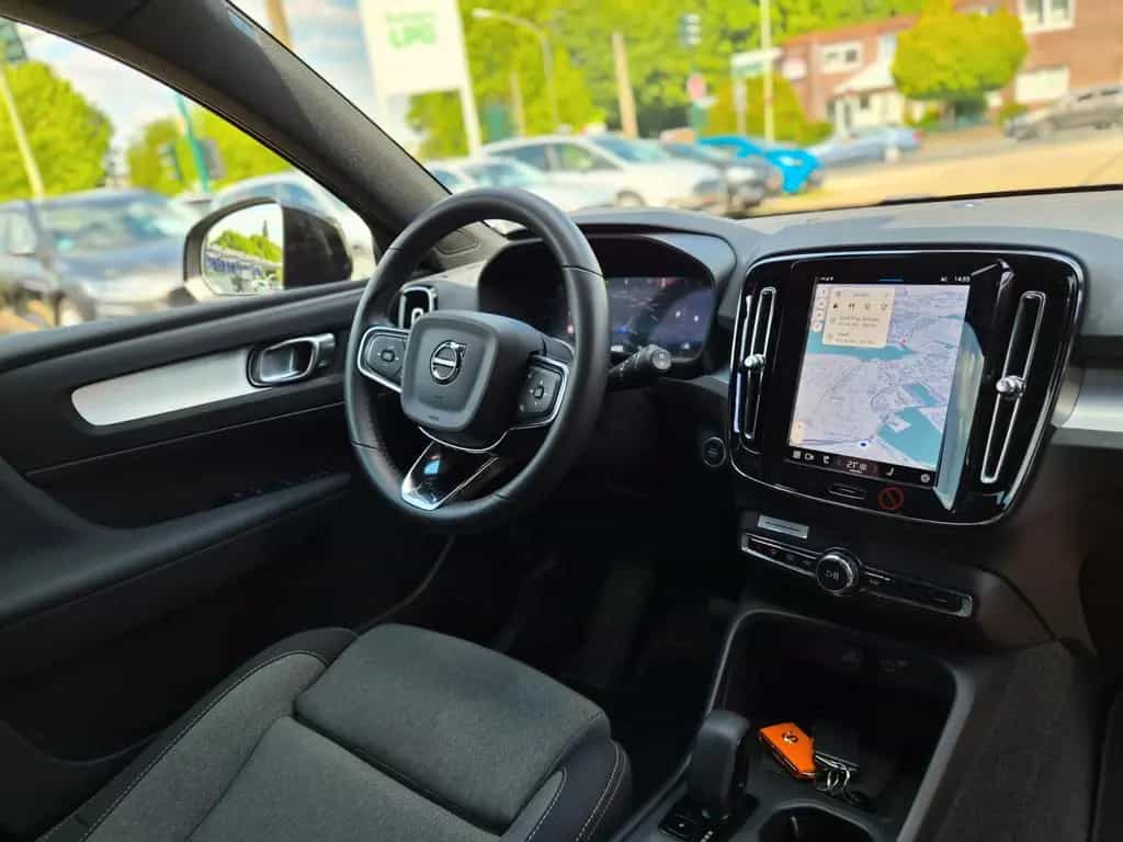 Volvo XC40 Automatik/Kamera/Navi/AHK/Garantie+/1.Hand 03/2024-photo-15