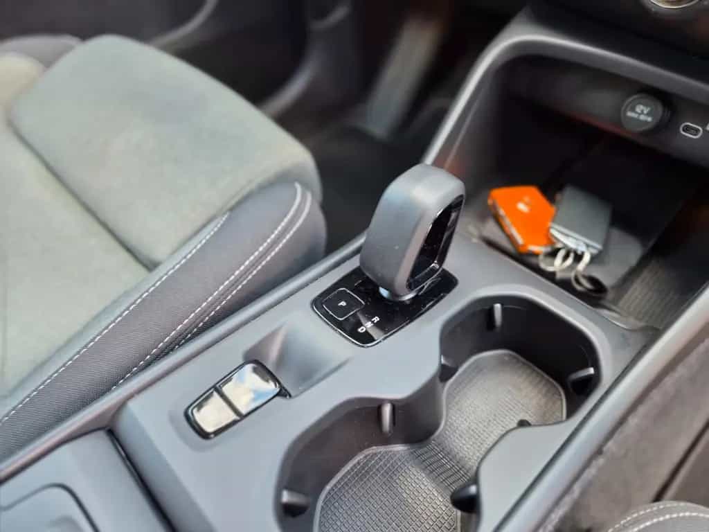 Volvo XC40 Automatik/Kamera/Navi/AHK/Garantie+/1.Hand 03/2024-photo-19