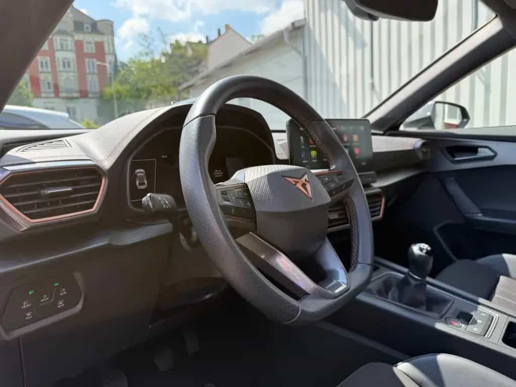 Cupra Formentor 1,5TSI 110kW 150PS PANO/LED/SHZ/1.Hand 03/2022-photo-21